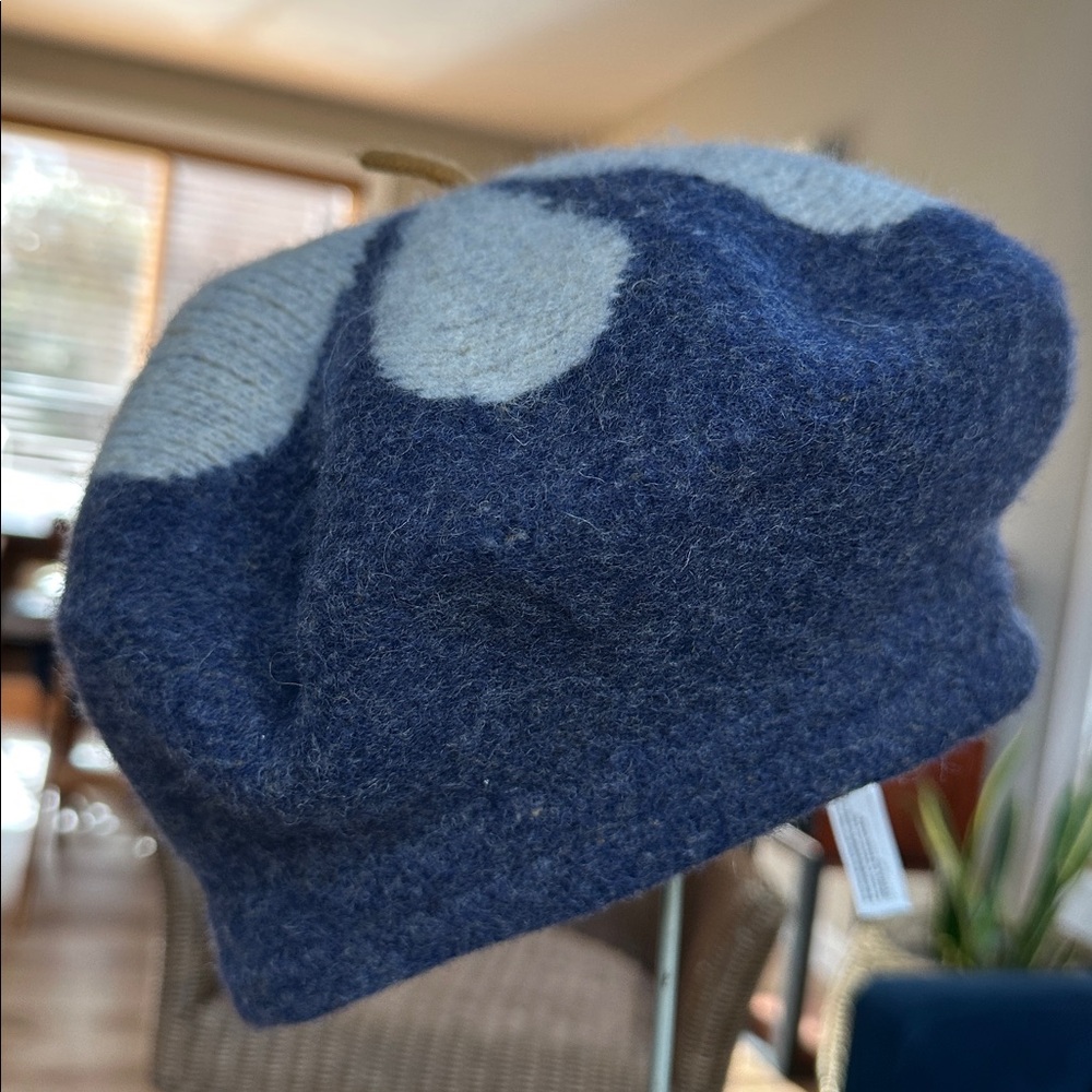 Anthropologie wool flower beret hat - Picture 3 of 6